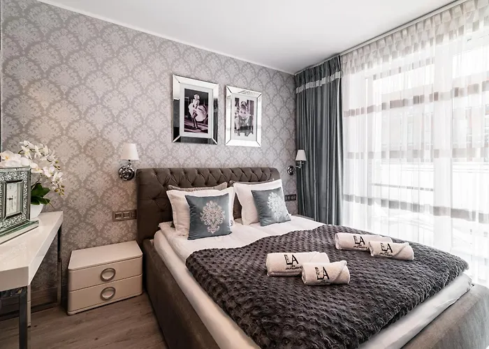 Like Apartment
